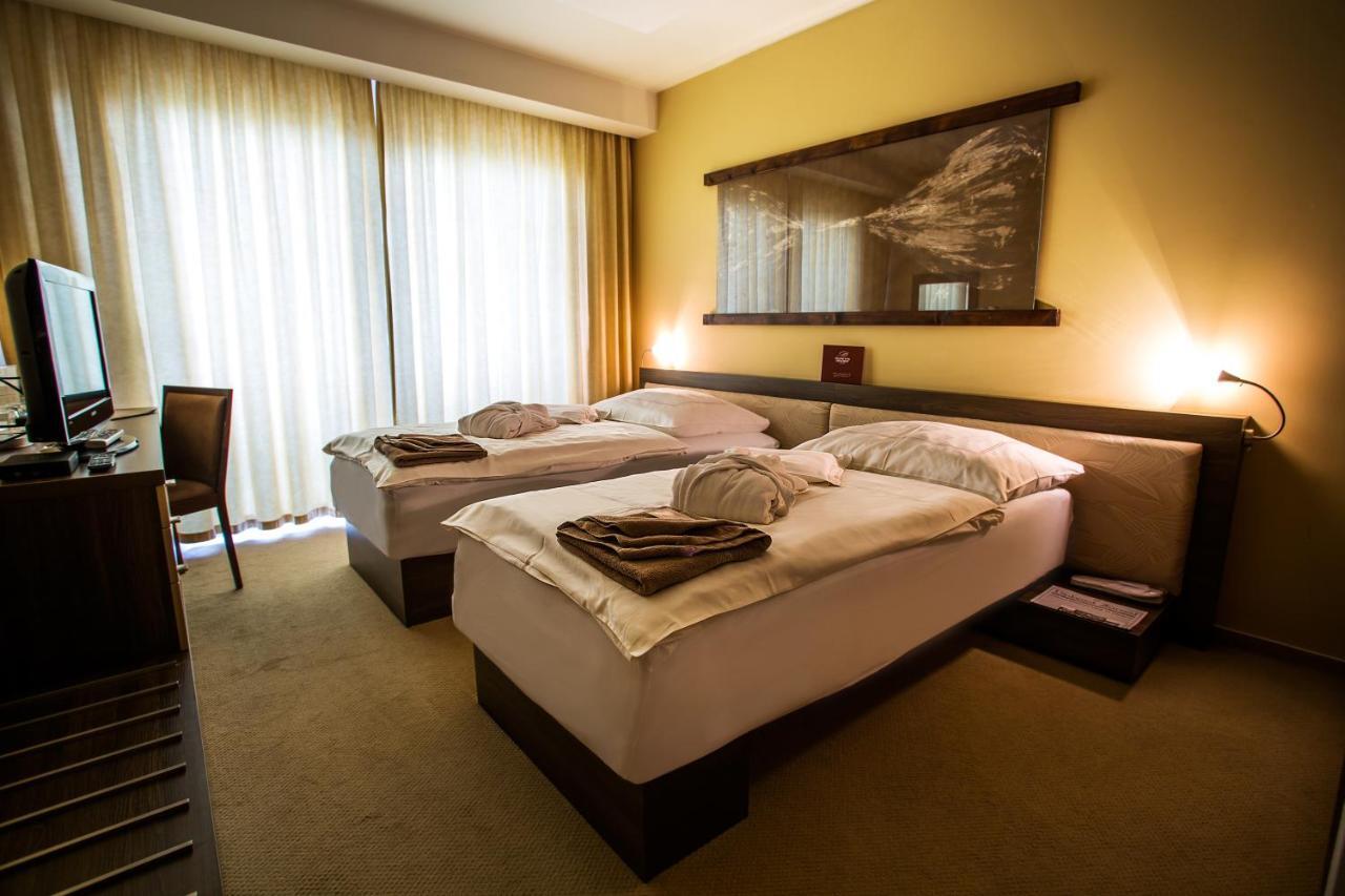 Wellness Hotel Diplomat Rajecké Teplice Εξωτερικό φωτογραφία